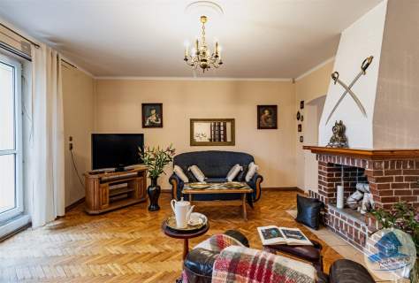 Dom gotowy do zamieszkania, Zawiśle.