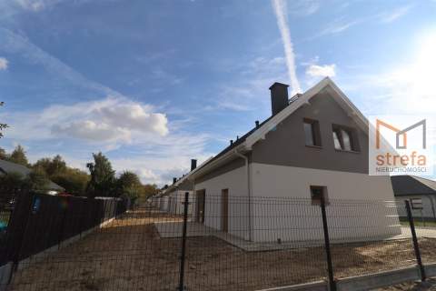 Dom Nr 3 Wolnostojący z garażem w bryle