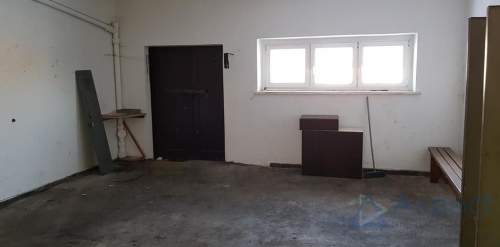 Wynajem - Pomorzany, hala 500 m2, z biurami