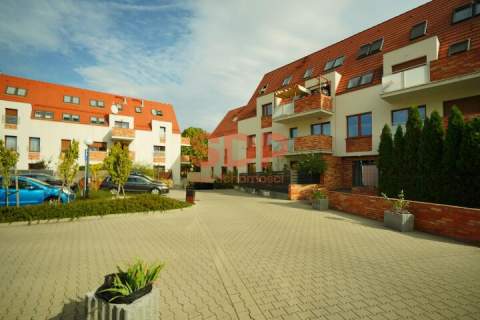 Kawalerka 33 m2 Duży balkon Miejsce parkingowe Muchobór Wielki
