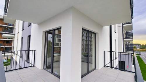 NA SPRZEDAŻ 3 POKOJOWE MIESZKANIE DUŻY BALKON