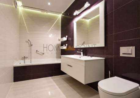 Mieszkanie ok 100 m2/ Balkon/ 2 poziomowe