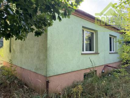 Dom 70 m na dużej działce 4155 m - Rzerzęczyce gm. Kłomnice