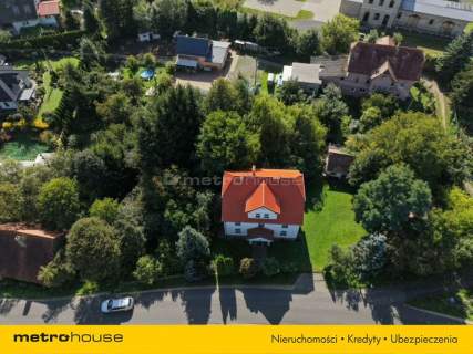 Dom wolnostojący z dużym ogrodem - Pławna Górna