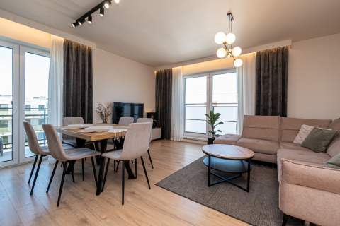 3-pokojowy apartament z balkonem - Na sprzedaż