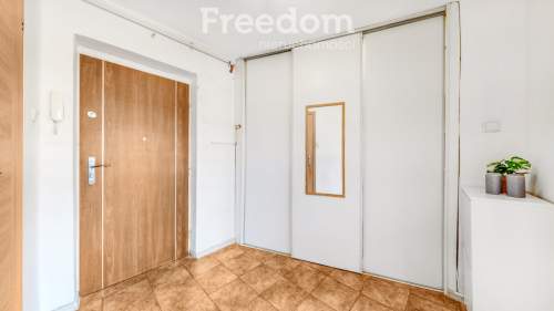 Duża, jasna kawalerka z balkonem os. Tysiąclecia
