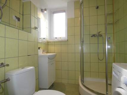 Kawalerka 30 m2, komórka - Rostka 7, Szobiszowice