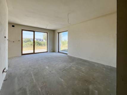 Apartament z ogrodem, 2 msc postojowe, 20m2 poddasza, bez PCC