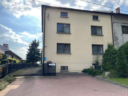 Dom w Chełmie Śląskim - tuż pod lasem, 2 niezależne mieszkan