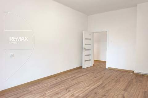68 m 2 pokoje Centrum Duży balkon