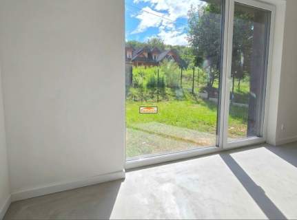 PARTEROWY APARTAMENT 4 POKOJE Z ZIELONYM TARASEM