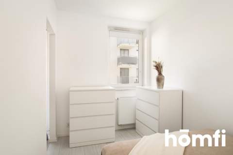 2 pokoje balkon garaż