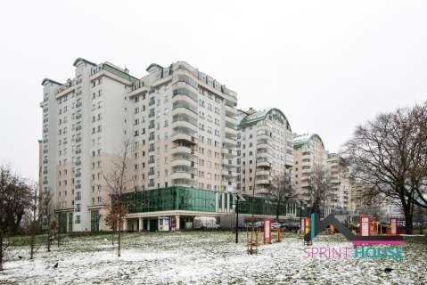 3-pokojowe, odnowione, dużo szaf