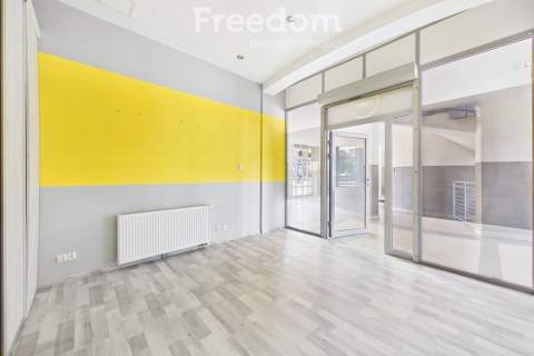 Lokal użytkowy 16,55 m przy dworcu w Elblągu