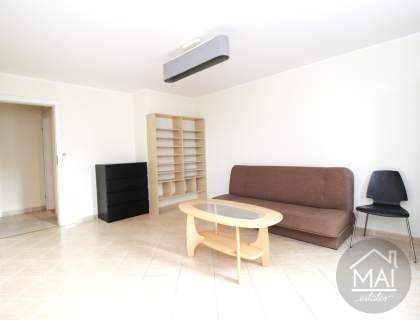 BRONOWICKA. 2 osobne pokoje duza jasna kuchnia.