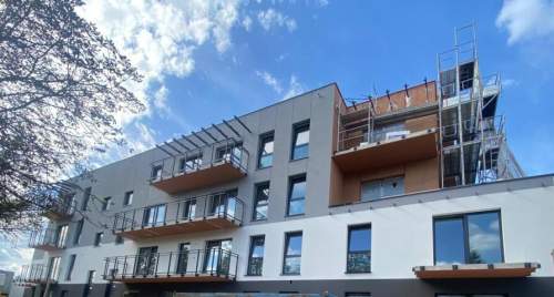 Ostanie 3 piętro, garderoba, loggia, 400m tramwaj, blisko Modlińska
