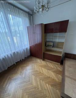 Praga Płd., Gocławek, 100 m2, 6 pokoi, 1955 r.