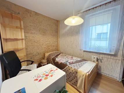Skrajny szeregowiec, 6 pokoi - dla rodziny
