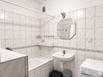4 NIEZALEŻNE POKOJE 2 ŁAZIENKI 82 m CZYŻYNY