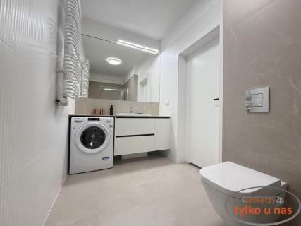 EXTRA NOWIUTKI APARTAMENT - ŁAZARZ KAWALERYJSKA 4