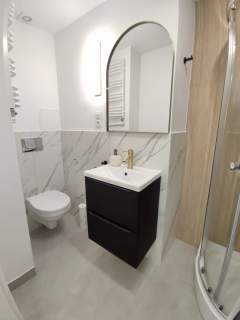 Gotowiec inwestycyjny 2x 2-pok CENTRUM 7% ROI