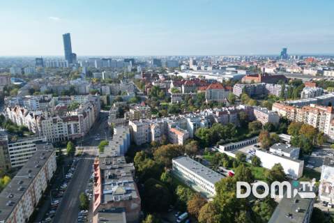 Piękne przeszklenia, centrum, przestronne