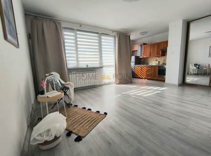 KAWALERKA/Z DODATKOWĄ WNĘKĄ / BALKON