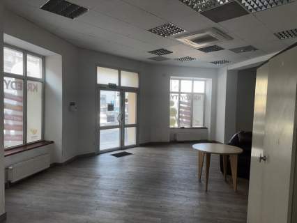 Lokal użytkowy do wynajęcia, 80 m2, Gniezno