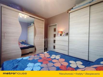 48 m , 2 pokoje, I piętro, balkon i zieleń