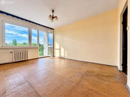 3 pokoje Balkon Do remontu Duży potencjał