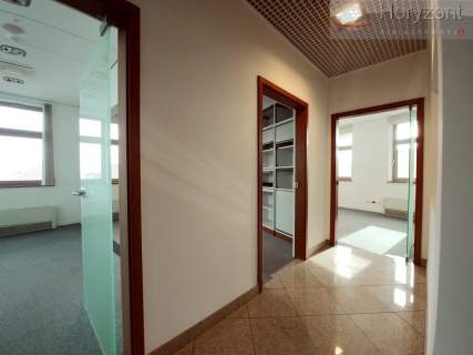 Lokal 150/600m2, serce miasta 70zł/1m2 vat