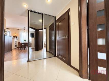 Loggia Garaż 65,4m2 Przy Galerii Echo