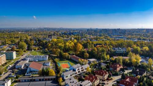 Jasne mieszkanie 64 m w otoczeniu zieleni i domów