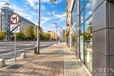 Lokal handlowo-usługowy w centrum Gdyni-131 m2