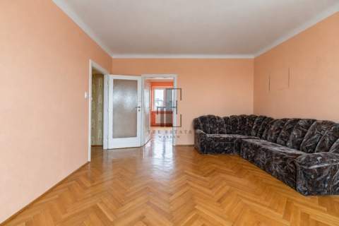 Kamienica 1932r z windą/Dwustronne/Balkon, Piwnica
