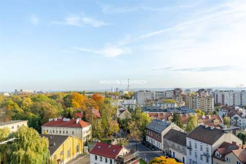 3 pokoje, balkon, piwnica - Prądnik Czerwony