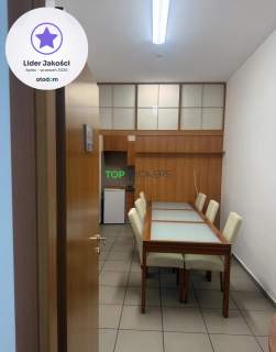 Lokal z witryną oraz dwoma niezależnymi wejściami