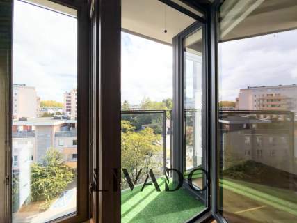 40 m 2 osobne pokoje 2 balkony Kampus UJ