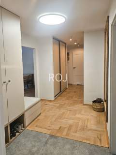 4 pokoje 79 m dwa balkony po generalnym remoncie