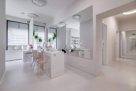 7 gabinetów Gotowy Lokal Usługowy 136 m 