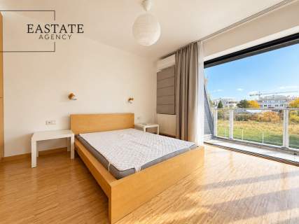ul. Włodarzewska 51E/ Parking/ Park Szczęśliwicki