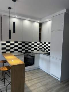Apartament - wyposażony i umeblowany