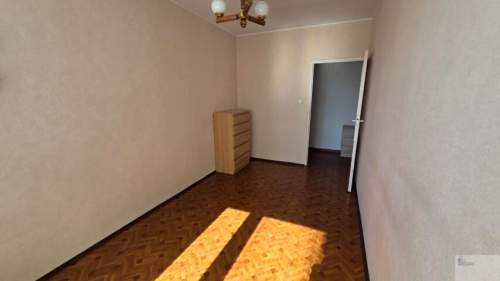 Duże mieszkanie, 3 niezależne pokoje, doskonała lokalizacja.