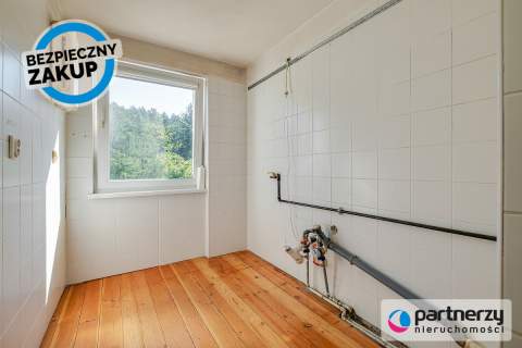 Balkon od południa Widok na las Dwustronne