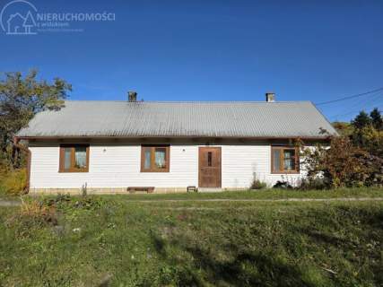 DREWNIANY DOM NA WZGÓRZU WŚRÓD LASÓW, 4,04 HA ZIEMI