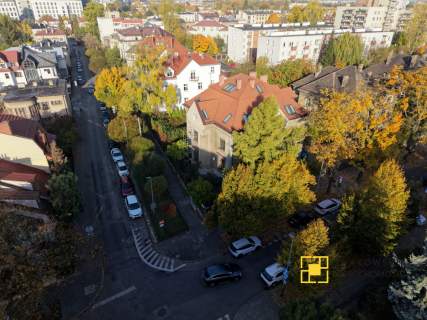 Przedwojenna willa z ogrodem na Kieleckiej/z duszą