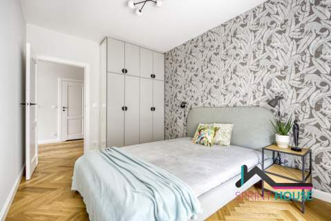 Apartament przy metrze Wierzbno, z garażem