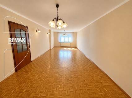 Dom osiedle Powstańców Śląskich, Pszczyna