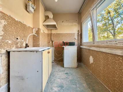 2 pokoje Wymieniona instalacja elektryczna Balkon Żubardź