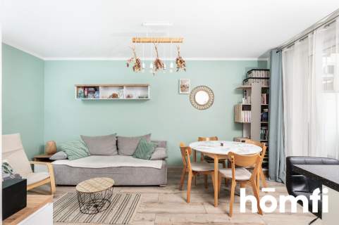 2 pokoje duży balkon garaż